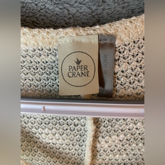 Paper Crane women’s knit blouse size small color cream - Picture 3 of 3